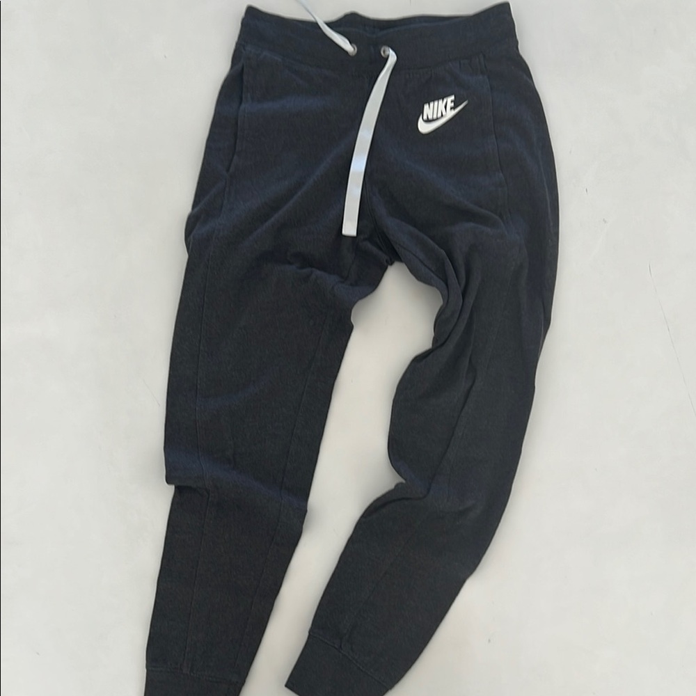 Nike Dark Gre Sweatpants Tapered Fit